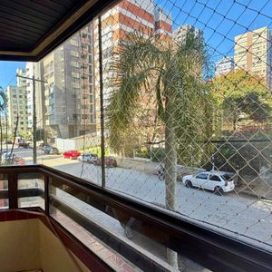 Apartamento com 83m², 2 dormitórios, 1 vaga no Ilha dos Coqueiros em Torres para Comprar