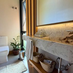 Casa de Condomínio com 623m², 4 dormitórios, 4 suítes, 4 vagas no Reserva das Águas em Torres para Comprar