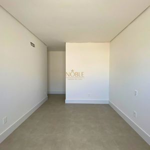 Apartamento com 87m², 2 dormitórios, 2 suítes, 2 vagas no Aura em Torres para Comprar