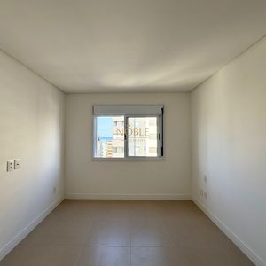 Apartamento com 78m², 2 dormitórios, 1 suíte, 1 vaga no San Pietro em Torres para Comprar