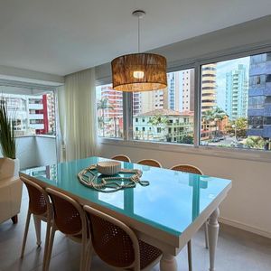 Apartamento com 126m², 3 dormitórios, 1 suíte, 2 vagas no Capadócia em Torres para Comprar