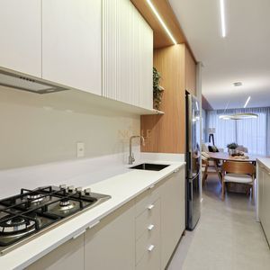 Apartamento com 87m², 2 dormitórios, 2 suítes, 2 vagas no Aura em Torres para Comprar