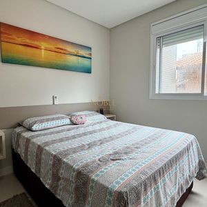 Apartamento com 110m², 3 dormitórios, 1 suíte, 2 vagas no Praia Bávaro em Torres para Comprar