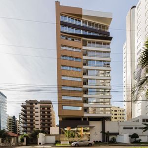Apartamento com 95m², 3 dormitórios, 1 suíte, 1 vaga no Yokohama em Torres para Comprar