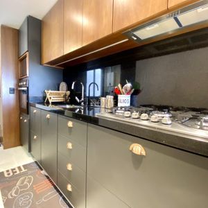 Apartamento com 91m², 3 dormitórios, 1 suíte, 2 vagas no Enseada em Torres para Comprar