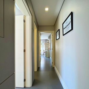 Apartamento com 84m², 2 dormitórios, 1 suíte, 1 vaga no Verano em Torres para Comprar