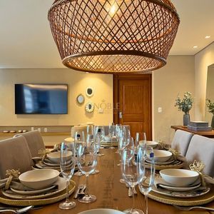 Apartamento com 180m², 3 dormitórios, 1 suíte, 2 vagas no Debret em Torres para Comprar