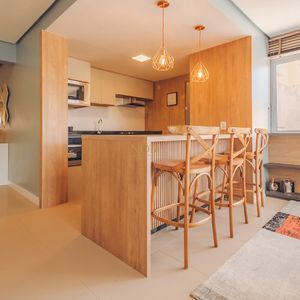 Apartamento com 180m², 4 dormitórios, 4 suítes, 2 vagas no Taipei em Torres para Comprar