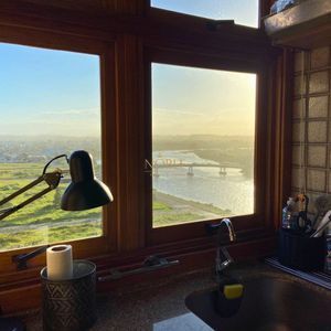 Apartamento com 102m², 2 dormitórios, 1 suíte, 1 vaga no La Tour em Torres para Comprar