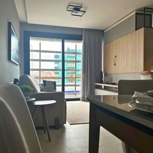 Apartamento com 81m², 2 dormitórios, 1 suíte, 1 vaga no Sunset Place em Torres para Comprar