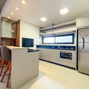 Apartamento com 103m², 3 dormitórios, 1 suíte, 2 vagas no Magma em Torres para Comprar