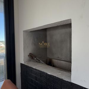 Apartamento com 51m², 2 dormitórios, 1 vaga no Majestic Residencial em Torres para Comprar