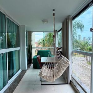 Apartamento com 173m², 2 dormitórios, 1 suíte, 2 vagas no Punta Cana em Torres para Comprar