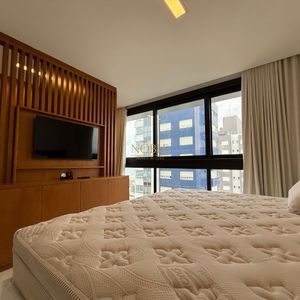 Apartamento com 220m², 4 dormitórios, 4 suítes, 3 vagas no Vitra em Torres para Comprar