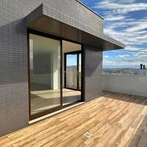 Cobertura com 235m², 4 dormitórios, 2 suítes, 2 vagas no Véritas em Torres para Comprar