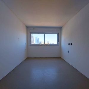 Apartamento com 53m², 1 dormitório, 1 suíte, 1 vaga no Punta Del Sole em Torres para Comprar