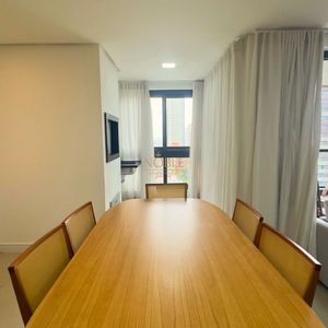 Apartamento com 117m², 3 dormitórios, 3 suítes, 2 vagas no Freedom em Torres para Comprar