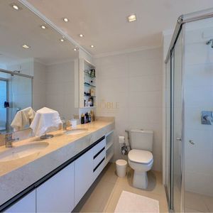 Apartamento com 240m², 4 dormitórios, 4 suítes, 3 vagas no Blue Diamond em Torres para Comprar