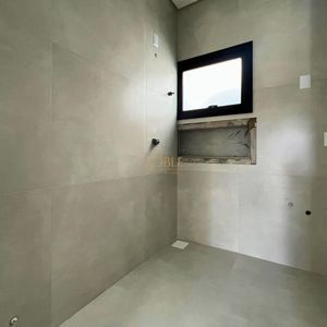 Casa com 288m², 4 dormitórios, 4 suítes, 4 vagas no bairro Bella Torres em Passo de Torres para Comprar