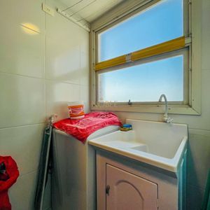 Apartamento com 111m², 3 dormitórios, 1 suíte, 2 vagas no Ilha de Saint Martin em Torres para Comprar