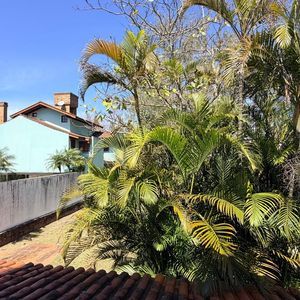 Casa com 88m², 6 dormitórios, 2 suítes, 3 vagas no bairro Praia Grande em Torres para Comprar