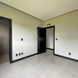 Casa de Condomínio com 250m², 4 dormitórios, 4 suítes, 2 vagas no Reserva das Águas em Torres para Comprar