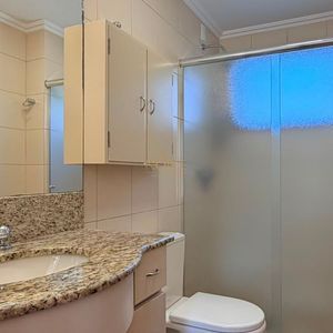 Apartamento com 112m², 2 dormitórios, 2 suítes, 3 vagas no Villa de Sagres em Torres para Comprar