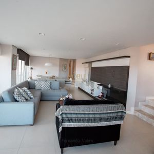 Apartamento com 263m², 4 dormitórios, 4 suítes, 4 vagas no Neptuno em Torres para Comprar