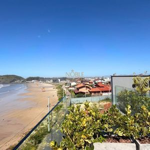 Cobertura com 213m², 2 dormitórios, 2 suítes, 2 vagas no Aura em Torres para Comprar