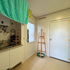 Casa de Condomínio com 187m², 3 dormitórios, 1 suíte, 4 vagas no Reserva das Águas em Torres para Comprar