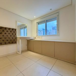 Apartamento com 72m², 2 dormitórios, 1 suíte, 1 vaga no Mônaco em Torres para Comprar