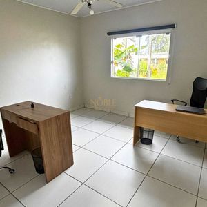 Casa com 125m², 3 dormitórios, 2 vagas no bairro Loteamento Caravelle em Passo de Torres para Comprar