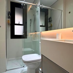 Apartamento com 110m², 3 dormitórios, 1 suíte, 2 vagas no LONDON em Torres para Comprar