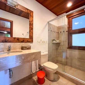 Casa, 4 dormitórios, 2 suítes, 3 vagas no bairro Praia Grande em Torres para Comprar