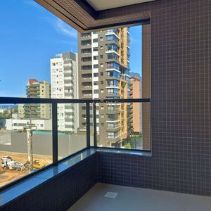 Apartamento com 118m², 3 dormitórios, 3 suítes, 2 vagas no Freedom em Torres para Comprar