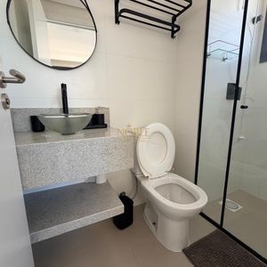 Apartamento com 31m², 1 dormitório, 1 vaga no Majestic Residencial em Torres para Comprar