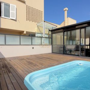 Cobertura com 220m², 3 dormitórios, 3 suítes, 2 vagas no Dona Iris em Torres para Comprar