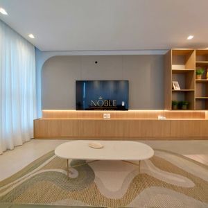 Apartamento com 108m², 3 dormitórios, 1 suíte, 2 vagas no Maui Residencial em Torres para Comprar