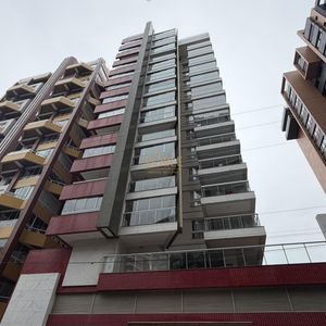 Box com 10m² no Dom Raphael em Torres para Comprar