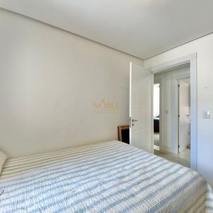 Apartamento com 120m², 4 dormitórios, 1 suíte, 2 vagas no Michelângelo em Torres para Comprar