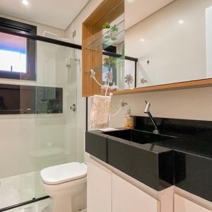 Apartamento com 110m², 3 dormitórios, 1 suíte, 2 vagas no Roca em Torres para Comprar