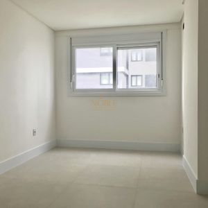 Apartamento com 130m², 3 dormitórios, 1 suíte, 2 vagas no Monterrey em Torres para Comprar