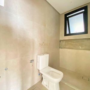 Apartamento com 138m², 3 dormitórios, 3 suítes, 3 vagas no Aura em Torres para Comprar