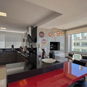 Apartamento com 240m², 4 dormitórios, 4 suítes, 3 vagas no Blue Diamond em Torres para Comprar