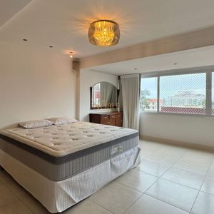 Apartamento com 197m², 3 dormitórios, 3 suítes, 2 vagas no Maranello em Torres para Comprar