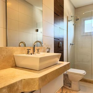 Casa de Condomínio com 440m², 5 dormitórios, 5 suítes, 2 vagas no Ocean Side em Torres para Comprar