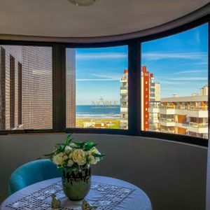 Apartamento com 212m², 3 dormitórios, 3 suítes, 2 vagas no L'essence em Torres para Comprar