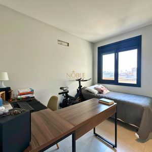 Sobrado com 93m², 2 dormitórios, 2 suítes, 1 vaga no bairro Morada das Palmeiras em Torres para Comprar