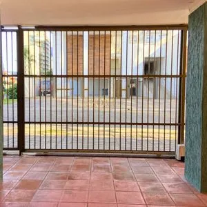 Apartamento com 52m², 1 dormitório, 1 vaga no San Remo em Torres para Comprar