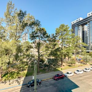 Apartamento com 92m², 2 dormitórios, 1 suíte, 1 vaga no Solar da Praça em Torres para Comprar